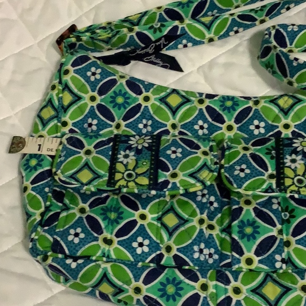 Vera Bradley Purse Daisy Daisy Libby Retired Paisley Print NWT